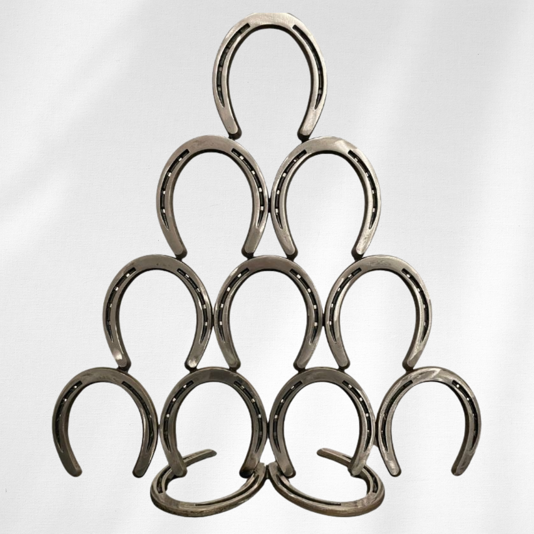 Horseshoe Christmas Tree – Handmade Metal Holiday Tree – Rustic Steel Horseshoe Decor – Farmhouse Winter Centerpiece