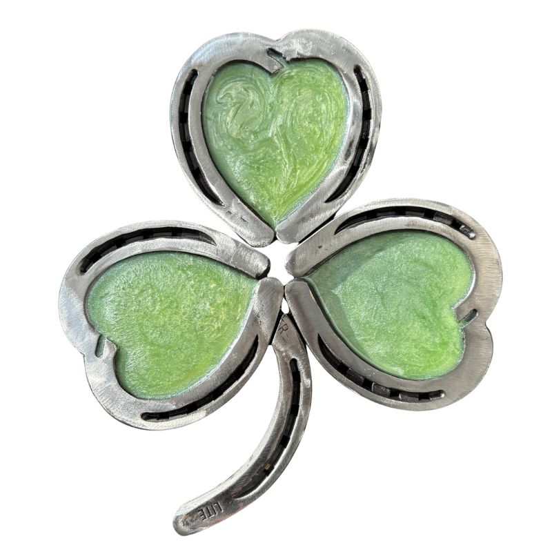 Horseshoe Shamrock Wall Decor – Handmade Metal Art with Green Epoxy Resin (Soft Swirl Resin)