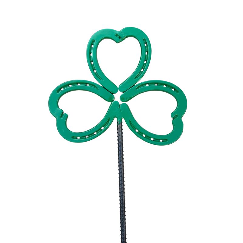 Painted Horseshoe Shamrock Garden Art – Handmade Metal Yard Décor – Green Horseshoe Garden Sculpture – Outdoor Lucky Shamrock Decoration