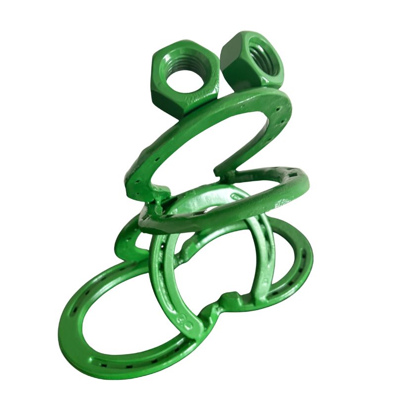 John Deere Green Horseshoe Frog – Handmade Metal Frog Sculpture – Upcycled Horseshoe Art – Farmhouse Garden Decor – Rustic Outdoor Yard Art