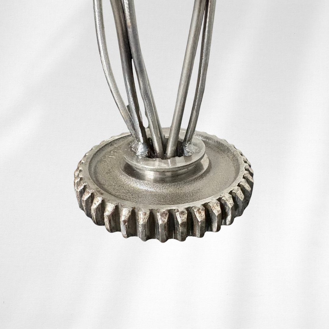 Upcycled Metal Flower Bouquet Sculpture – Handmade Recycled Steel Garden Art, One-of-a-Kind Industrial Flower Decor