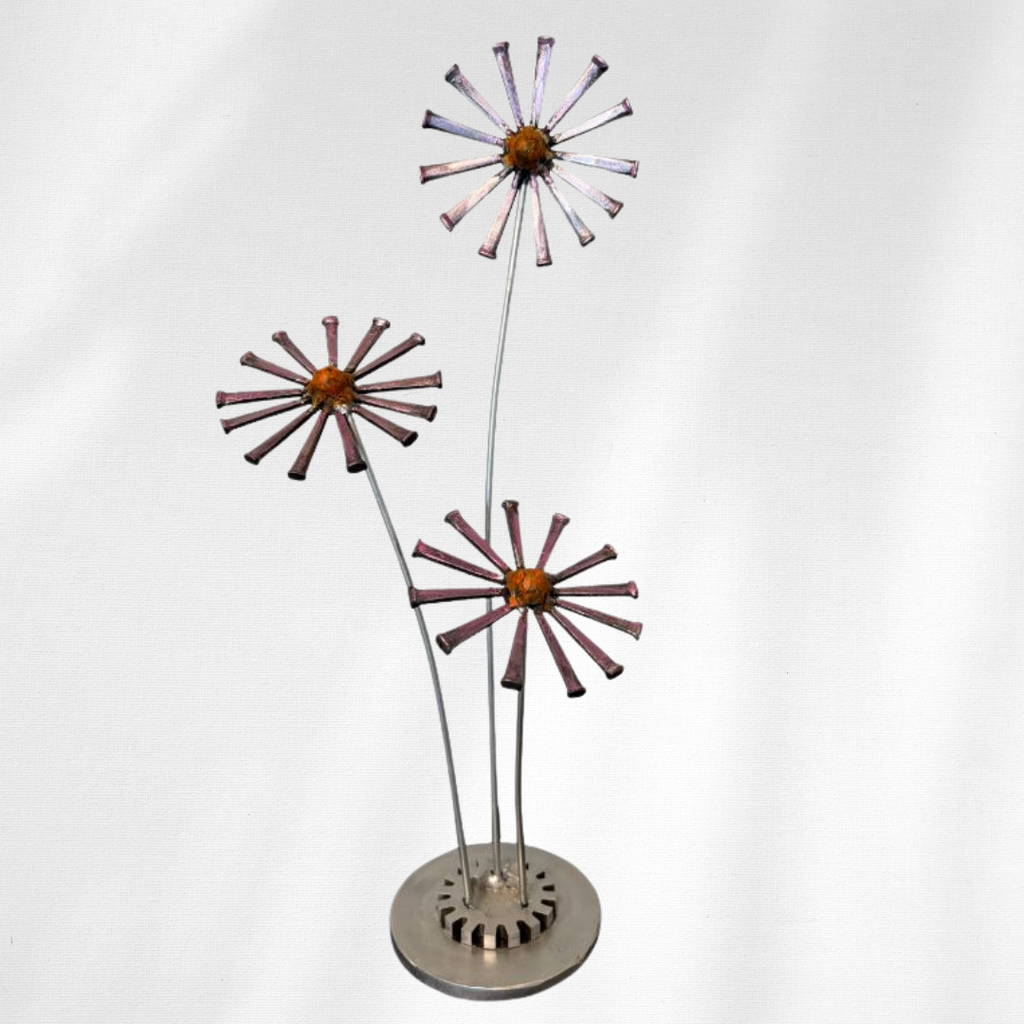 Handmade Metal Daisy Sculpture – Dancing Flowers Garden Art – Upcycled Steel Home Decor