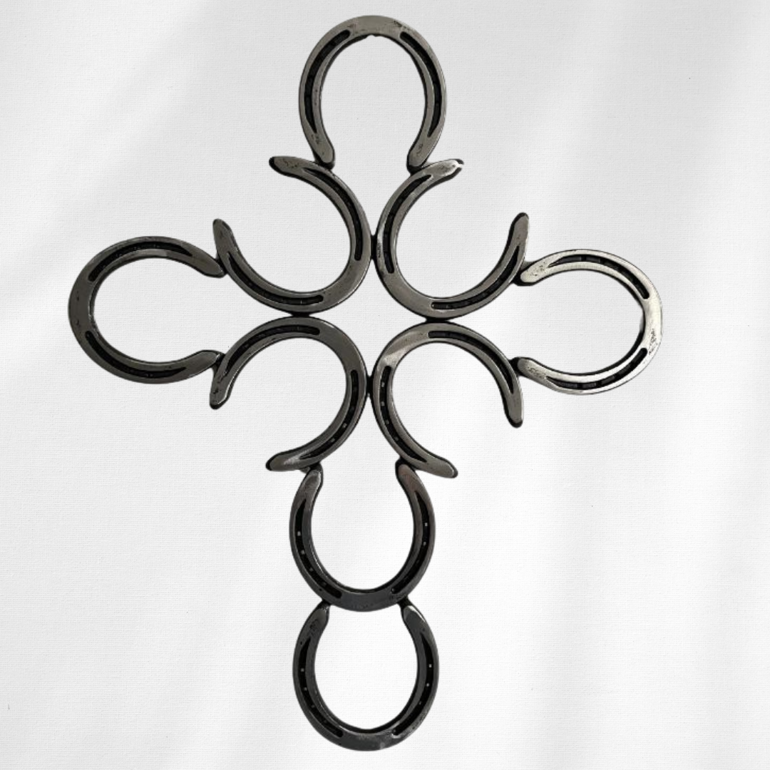 Horseshoe Cross Wall Art – Handmade Metal Cross Decor – Rustic Farmhouse Christian Wall Hanging – Faith-Inspired Steel Horseshoe Home Decor