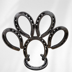 Horseshoe Paw Print Sculpture – Handmade Metal Pet Paw Decor – Freestanding Pet Memorial Art – Dog or Cat Paw Keepsake Display