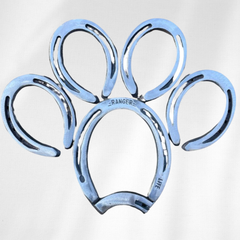 Horseshoe Paw Print Wall Art – Handmade Metal Pet Paw Decor – Pet Paw Steel Wall Sculpture – Horseshoe Pet Memorial Wall Hanging